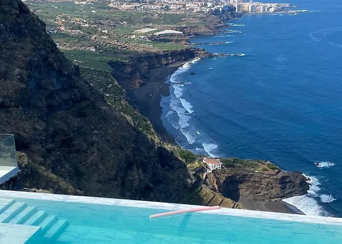 Ocean Ii Luxe Infinity Heated Pool